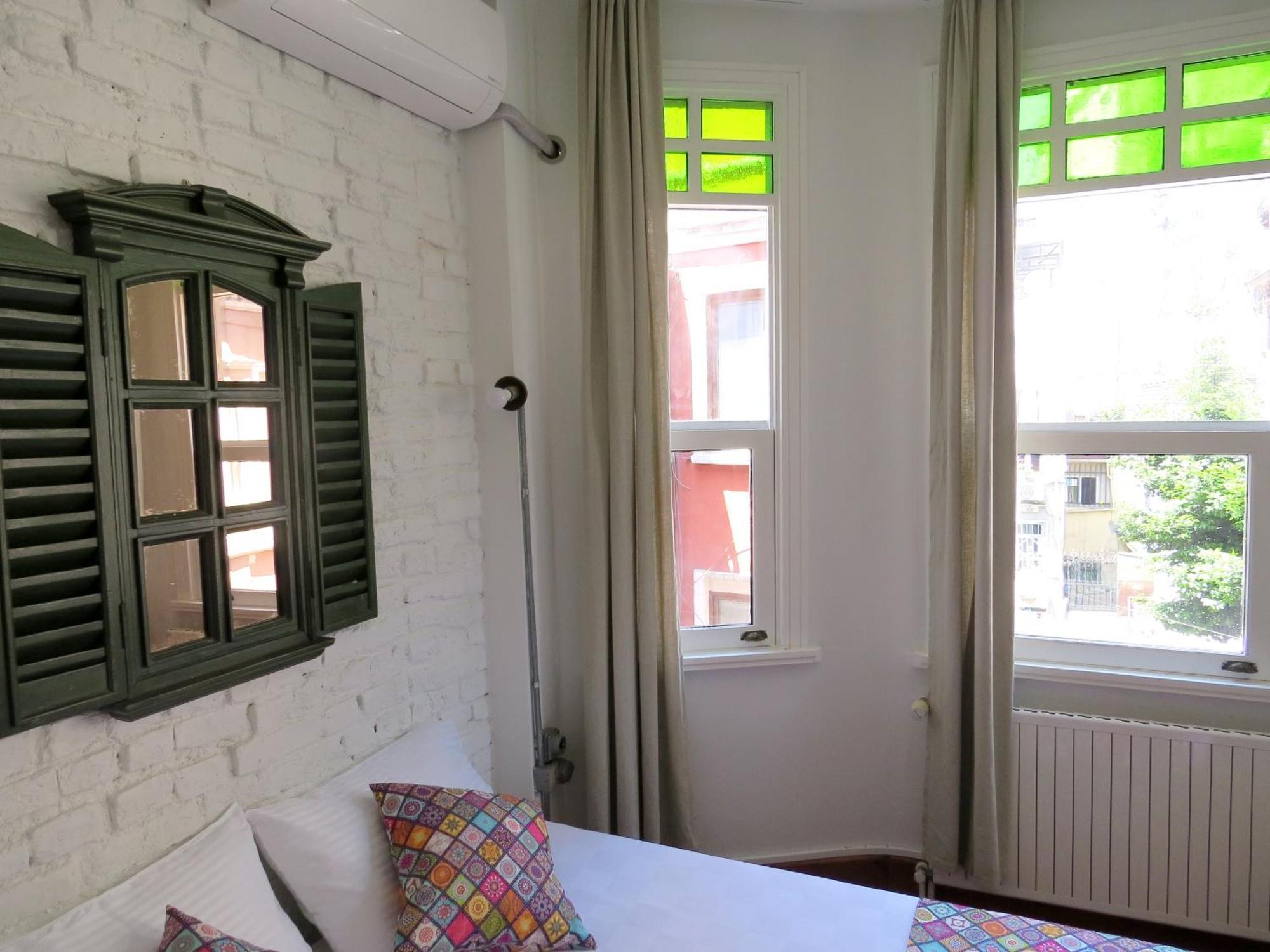 Istanberry - Luna Apartments Истанбул Екстериор снимка