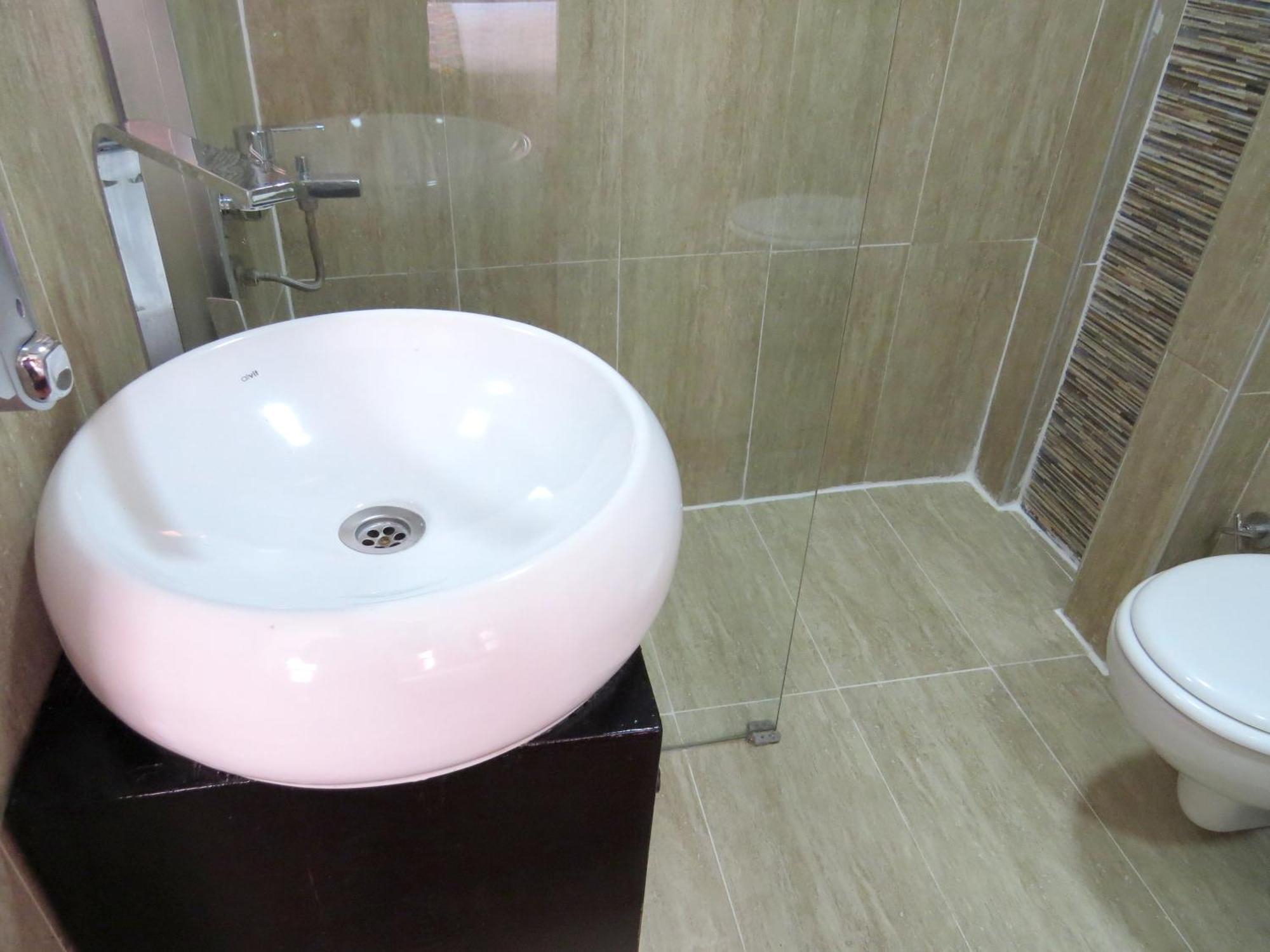 Istanberry - Luna Apartments Истанбул Екстериор снимка